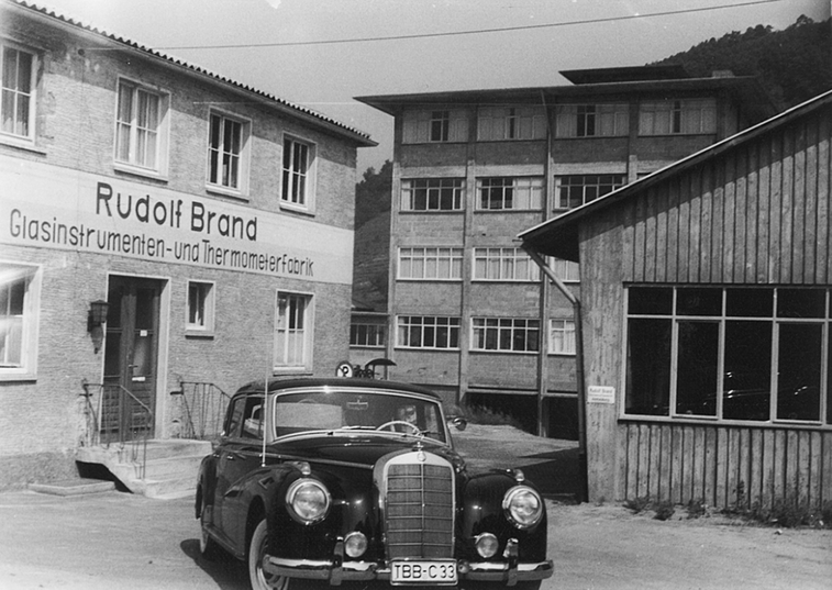 BRAND in the 1950s after the move from Reinhardshof to Bestenheid (Wertheim)